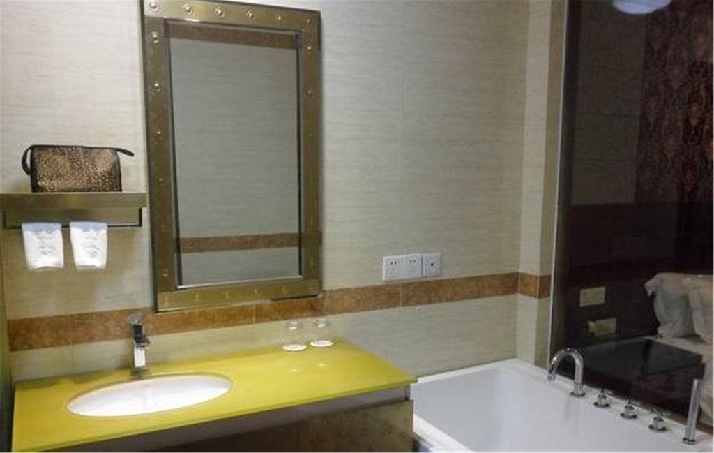 Фошань: Xiangying Hotel Foshan Taobo Avenue