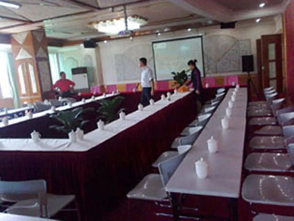 Гуанчжоу: Cong Hua Jing Quan Hotel