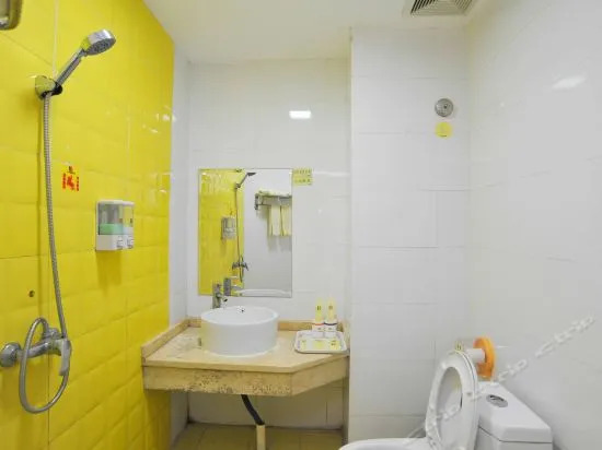 Дунгуань: 8 Inns Dongguan Huangjiang Branch