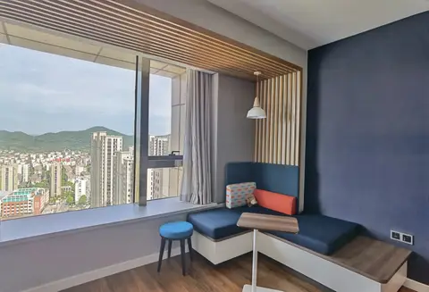 Holiday Inn Express Zhoushan Dinghai by IHG — фото 1