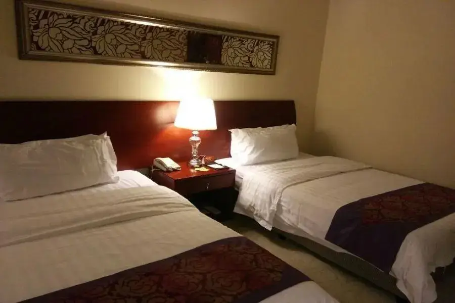 Шанхай: Yue Hotel