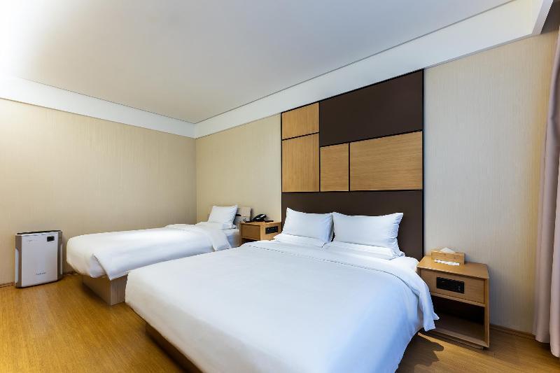 Цицикар: Ji Hotel Qiqihar Bukui St
