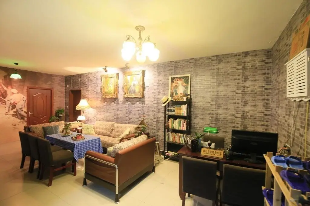 Чунцин: Chongqing Art Youth Hostel VIP Jiefangbei Pedestrian Street