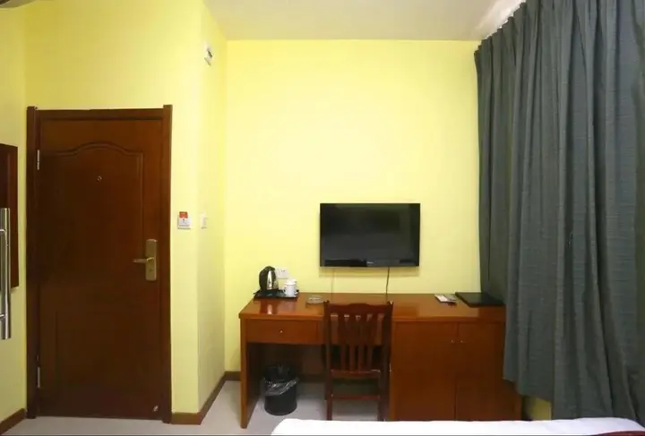 Циндао: Qingdao Peninsula Star Business Hotel