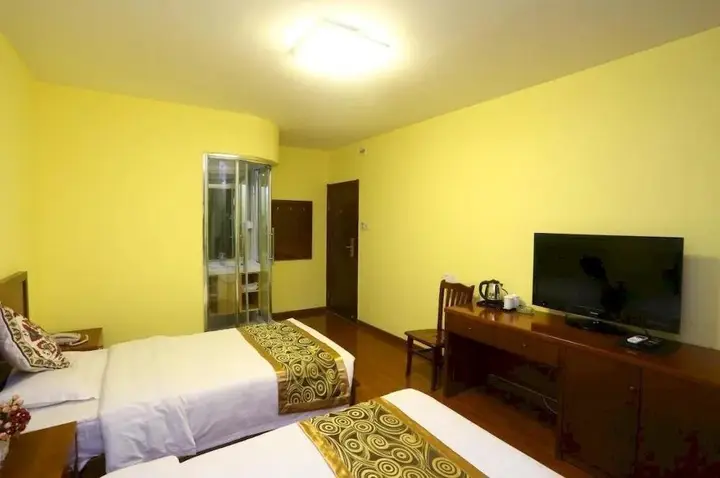Циндао: Qingdao Peninsula Star Business Hotel