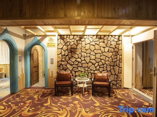 Хулун-Буир: Anxin International Hotel
