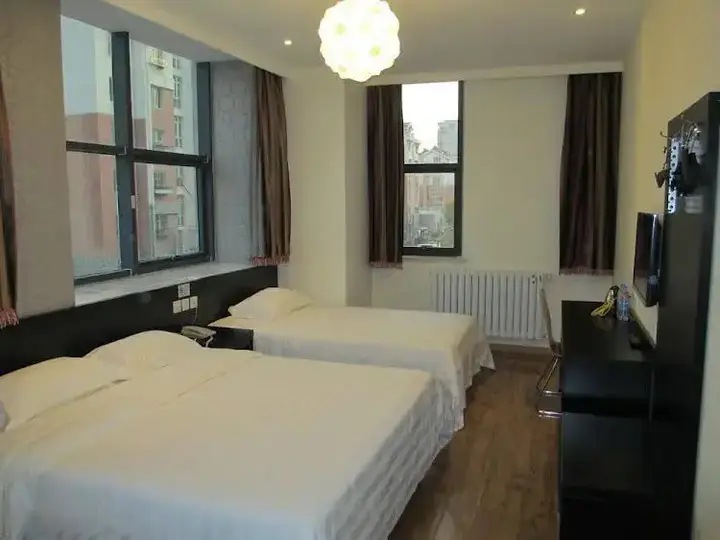Циндао: City 118 Hotel Qingdao Jinshatan Beer City
