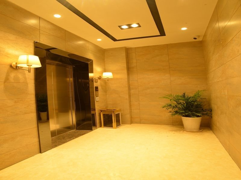 Чжанцзяцзе: Thank You 99 Hotel Wulingyuan Scenic