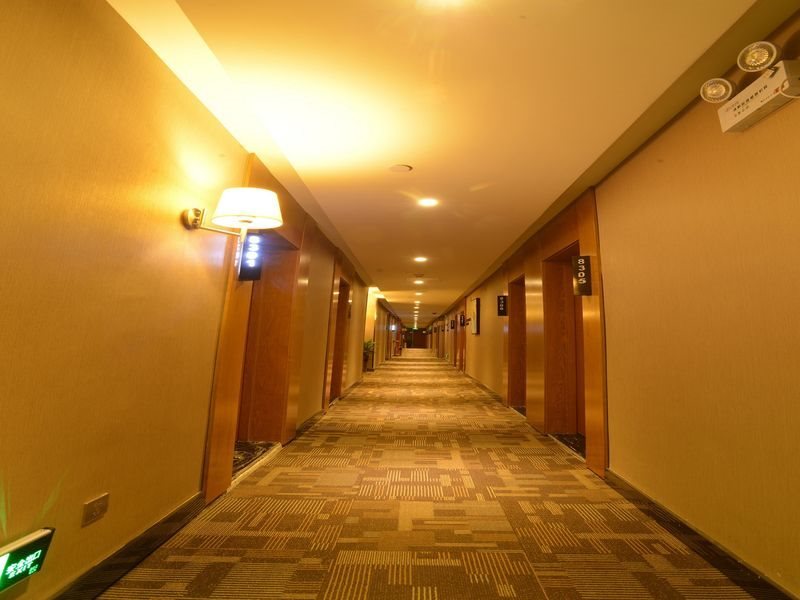 Чжанцзяцзе: Thank You 99 Hotel Wulingyuan Scenic