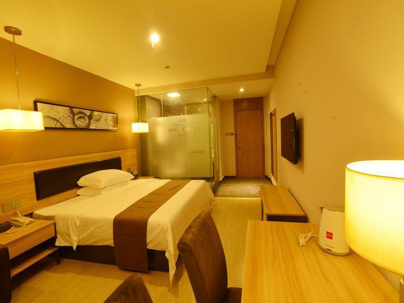 Чжанцзяцзе: Thank You 99 Hotel Wulingyuan Scenic