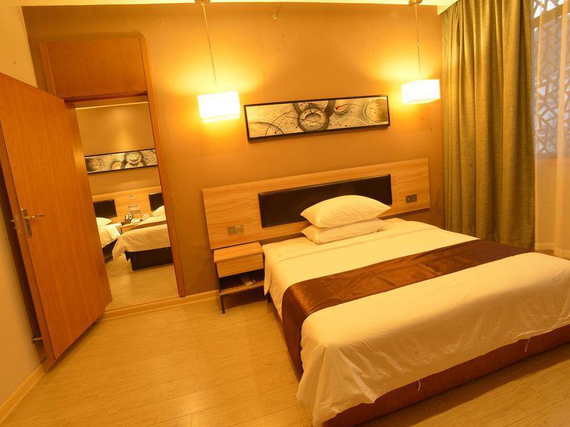 Чжанцзяцзе: Thank You 99 Hotel Wulingyuan Scenic