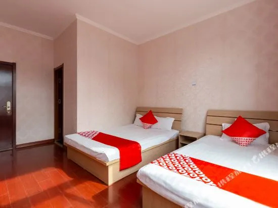 Циндао: Qingdao Houjinyuan Hotel