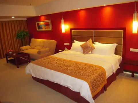 Shifeng International Holiday Hotel — фото 1