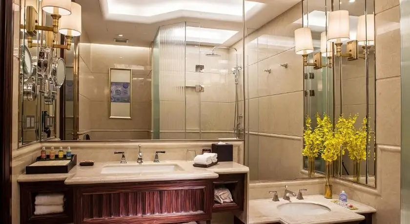 Чэнду: Zhixin Holiday Hotel