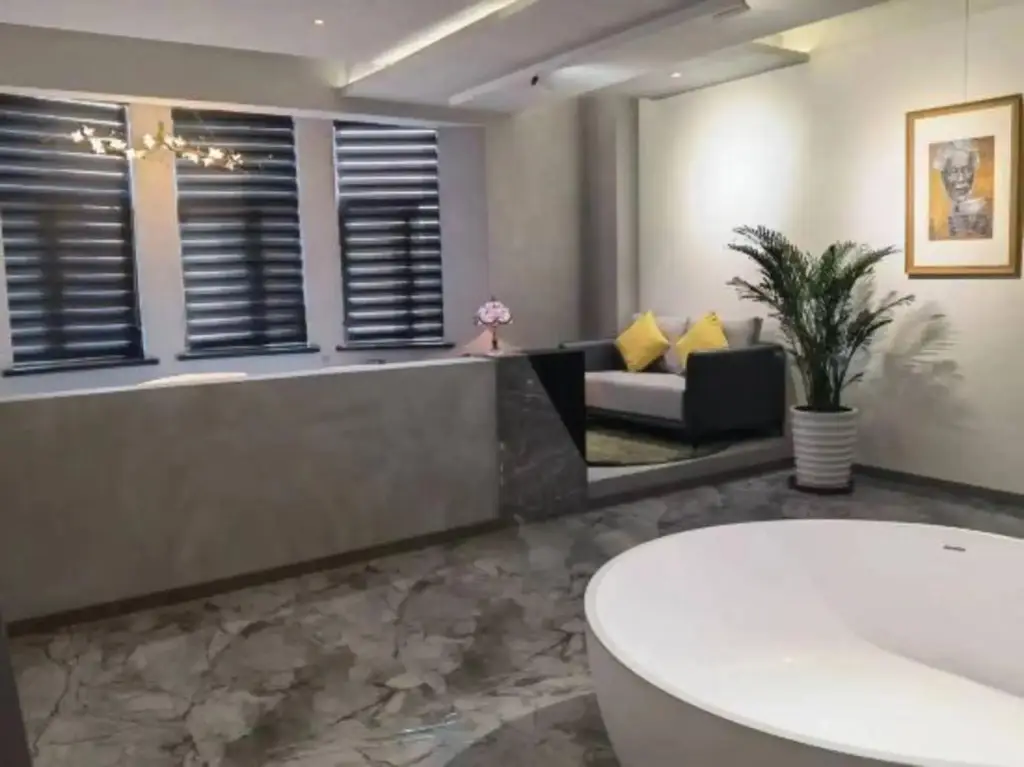 Яньтай: Yantai Huayu Hotel