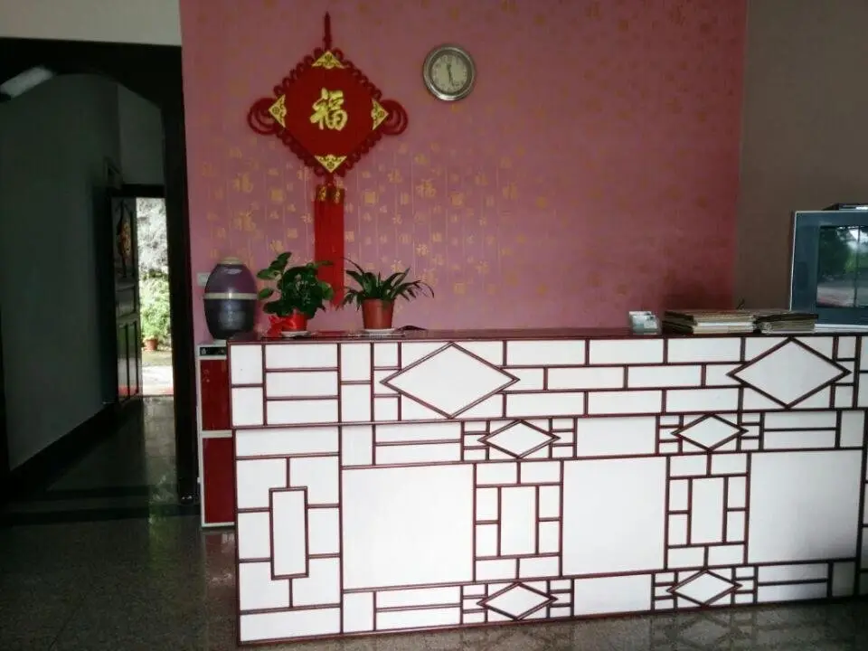 Yangshuo Fengquan Holiday Hotel — фото 1
