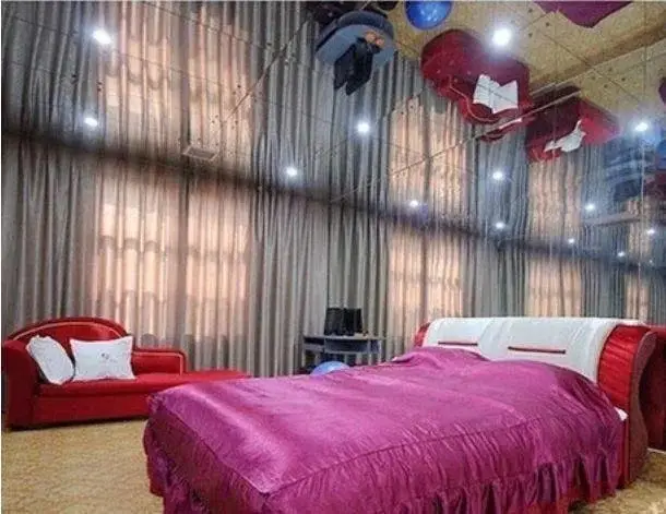 Чанша: Xinzhilian Ning'ai Love Hotel