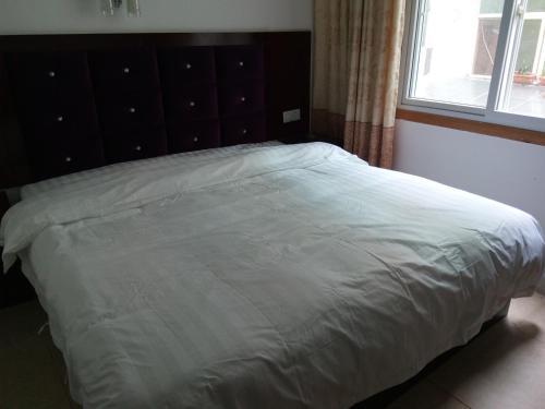 Мокси: Hailuogou Friendship B&B