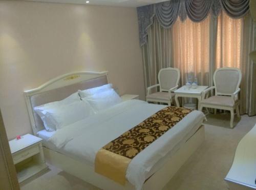 Куньмин: Kunming Baolilai Hotel Changshui Airport Branch