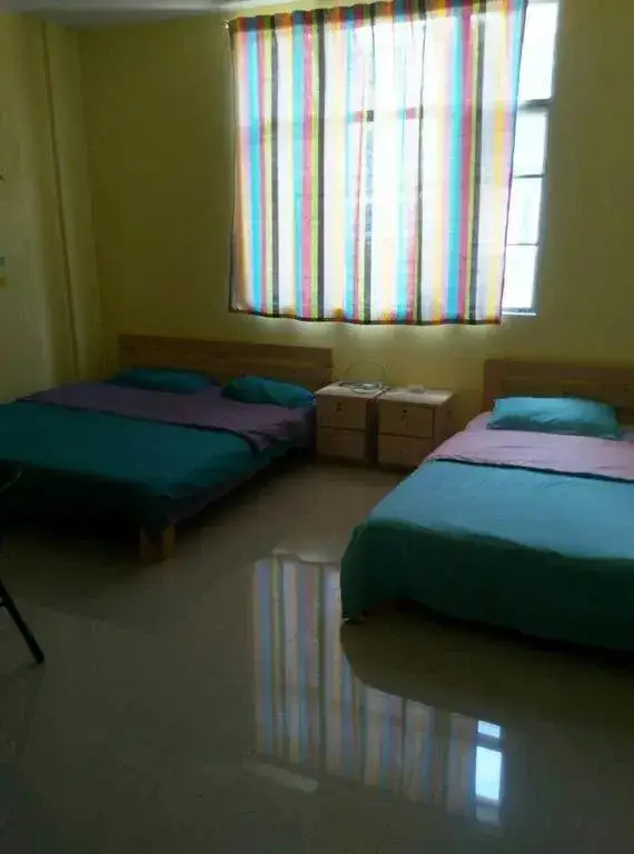 Шэньчжэнь: Huofenghuang Hostel