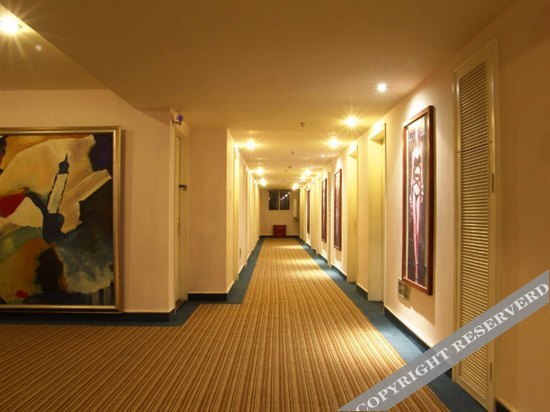 Ухань: Wuhan Luyi 100 Hotel