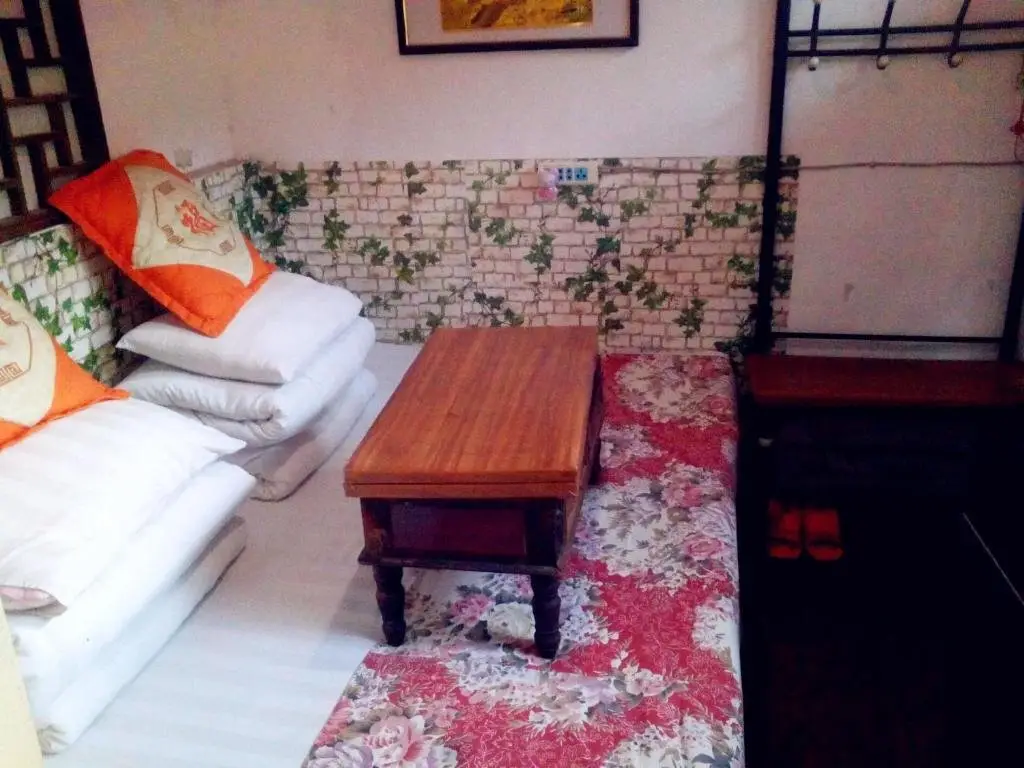 Jishixiang Youth Hostel — фото 1