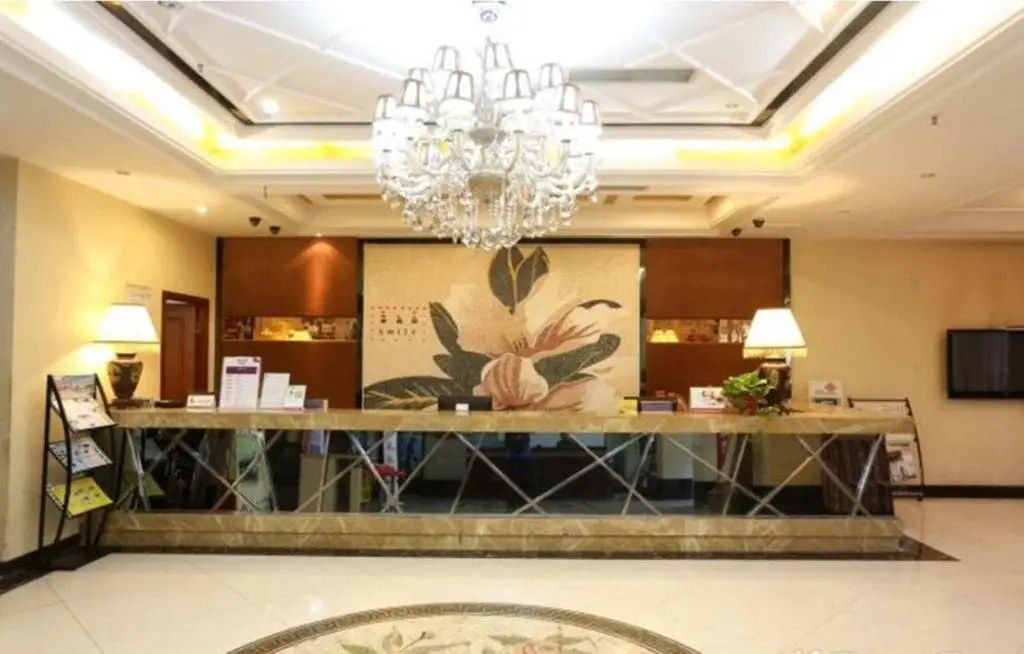 Trip Stage Inn Huayang Nianhua — фото 1
