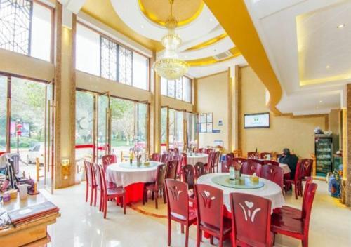 Лешан: Emeishan Caogen Renjia Guest House