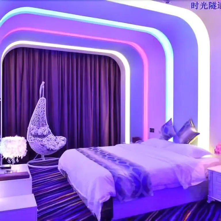 Чжухай: Romantic Coast Theme Hotel (Zhuhai Jiuzhou Port Wharf Haibin Yuchang)