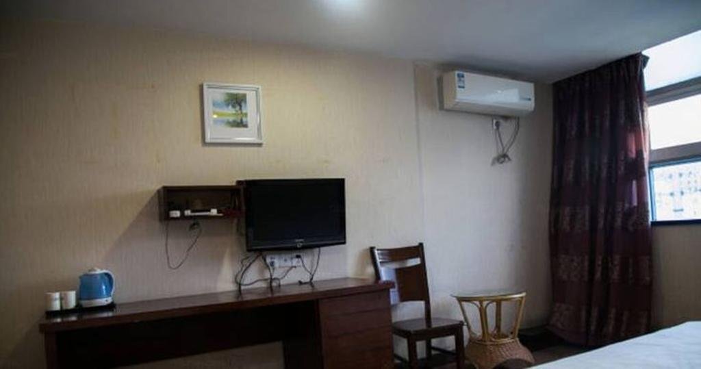 Уси: Ejea Hotel Central Station