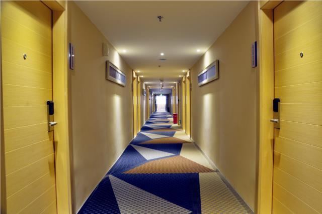 Маоминг: City Comfort Inn Maoming Renmin Road Walking Street