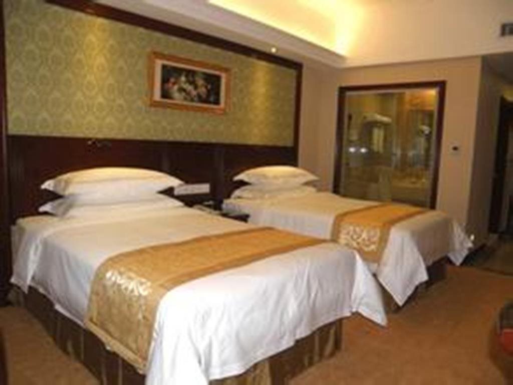 Шэньчжэнь: Vienna Int Hotel Shenzhen Songgang Wanzhao Square