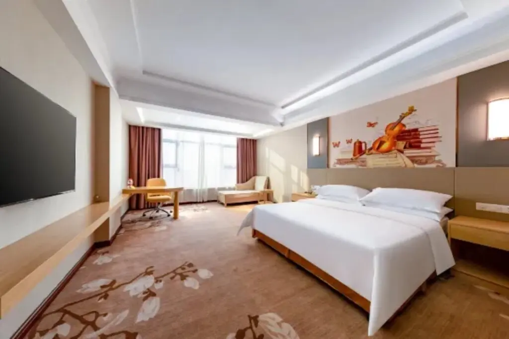 Шэньчжэнь: Vienna International Hotel Shenzhen Songgang Metro Station