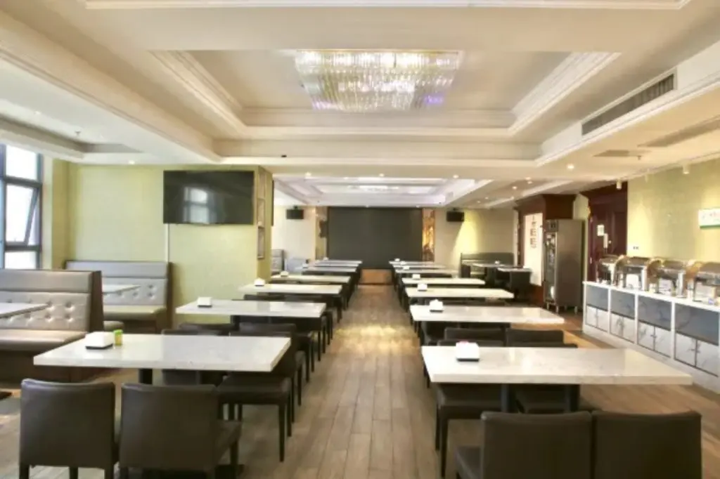 Шэньчжэнь: Vienna International Hotel Shenzhen Songgang Metro Station