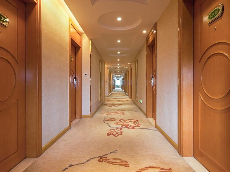 Шэньчжэнь: Vienna 3 Best Henggang Cuihu Shangzhuang