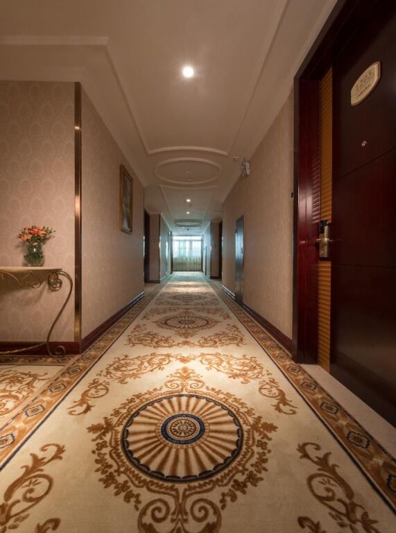 Шэньчжэнь: Vienna Hotel Shenzhen Pingshan Highway Station
