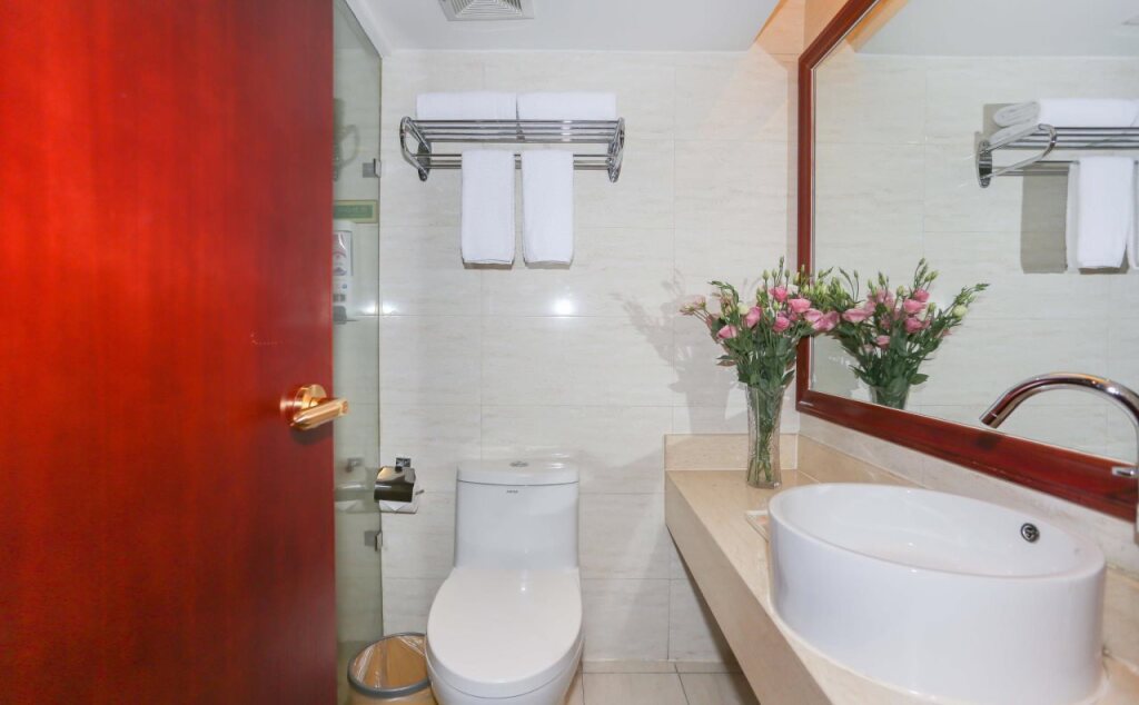Шэньчжэнь: Vienna 3 Best Hotel Shenzhen Pingdi Pingzi Road