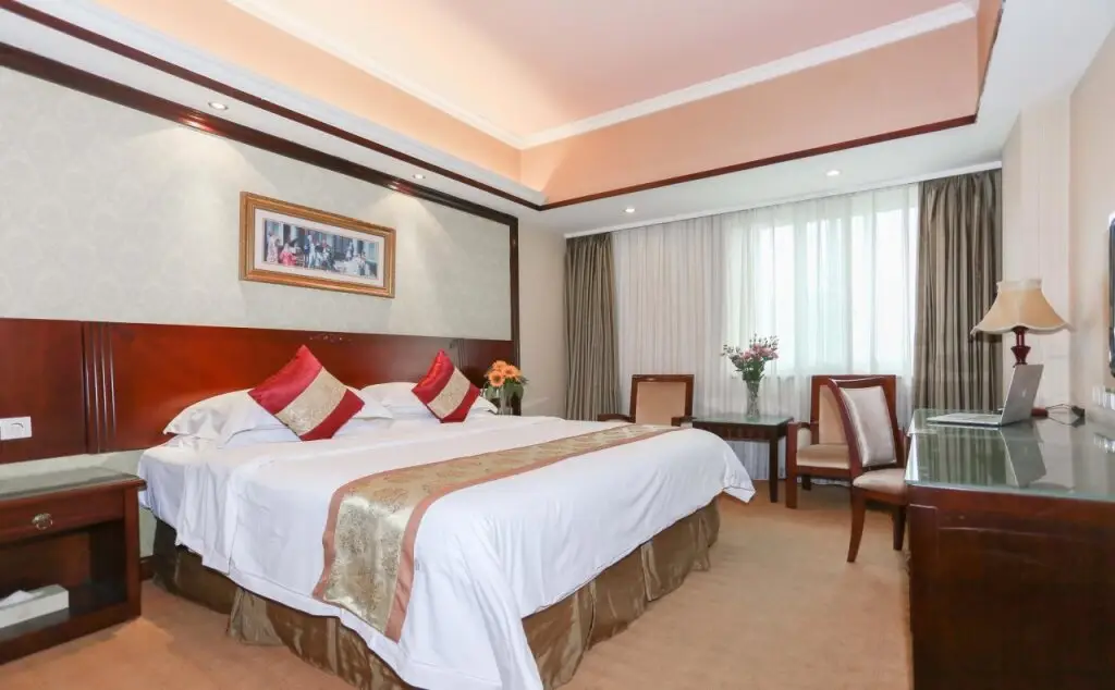 Шэньчжэнь: Vienna 3 Best Hotel Shenzhen Pingdi Pingzi Road