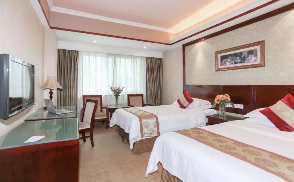 Шэньчжэнь: Vienna 3 Best Hotel Shenzhen Pingdi Pingzi Road