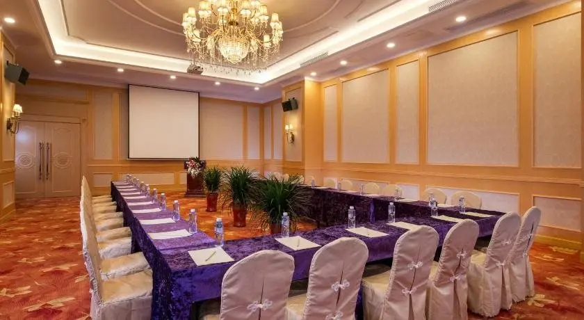 Дунгуань: Vienna Hotel Dongguan Hou street Wanda Plaza