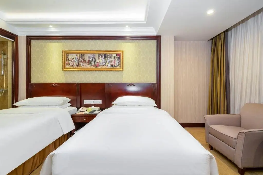 Дунгуань: Vienna Hotel Dongguan Houjie Exhibition Center