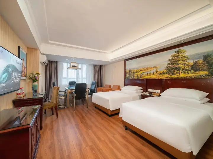 Дунгуань: Vienna Hotel Dongguan Changan Bubugao Branch