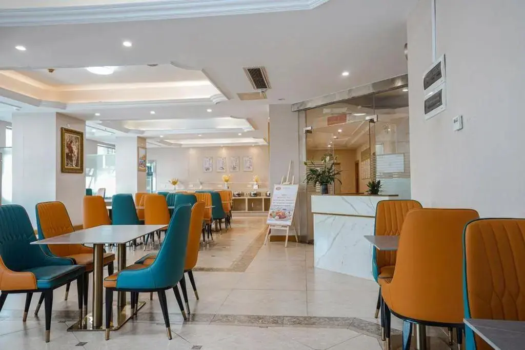 Дунгуань: Vienna Hotel Guangdong Dongguan Tangxia South High-Speed Railway Station