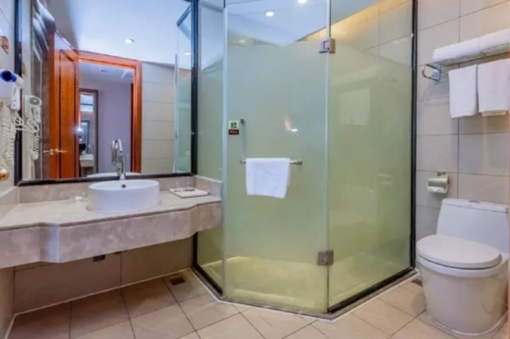 Дунгуань: Vienna Hotel Dongguan Tangxia Binfen Plaza