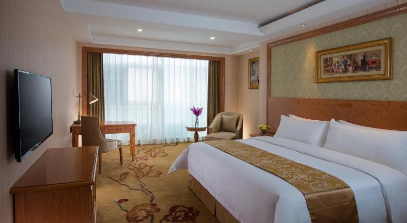 Дунгуань: Vienna Hotel Dongguan Gaobu