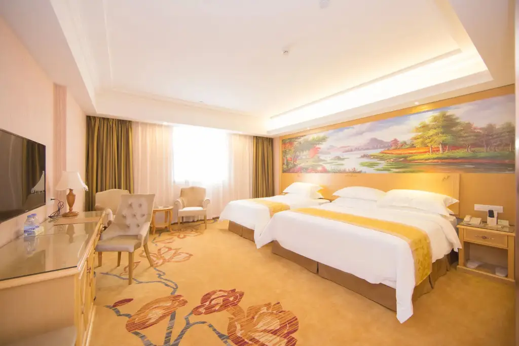 Гуанчжоу: Vienna Hotel Guangzhou Panyu Nancun Branch