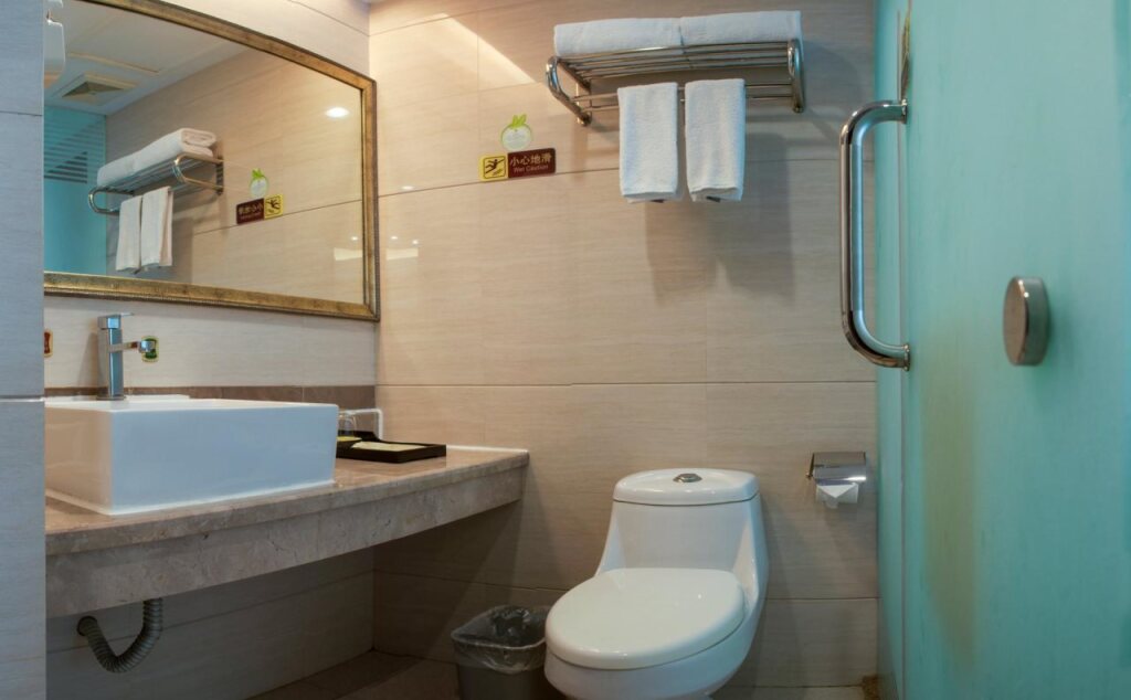 Шэньчжэнь: Vienna Hotel Shenzhen Yinhu