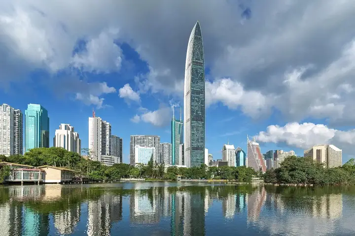 Шэньчжэнь: Vienna Hotel Shenzhen Yinhu
