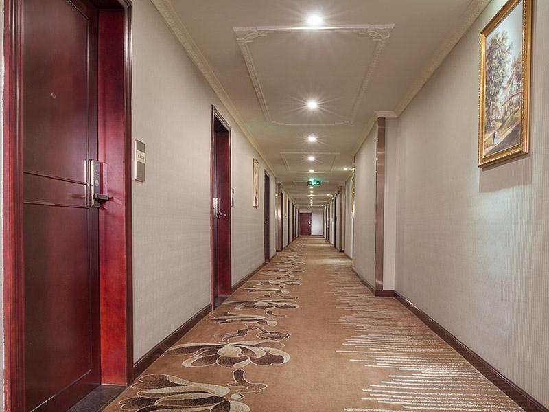 Шэньчжэнь: Vienna Hotel Shenzhen Exhibitian Center 2nd