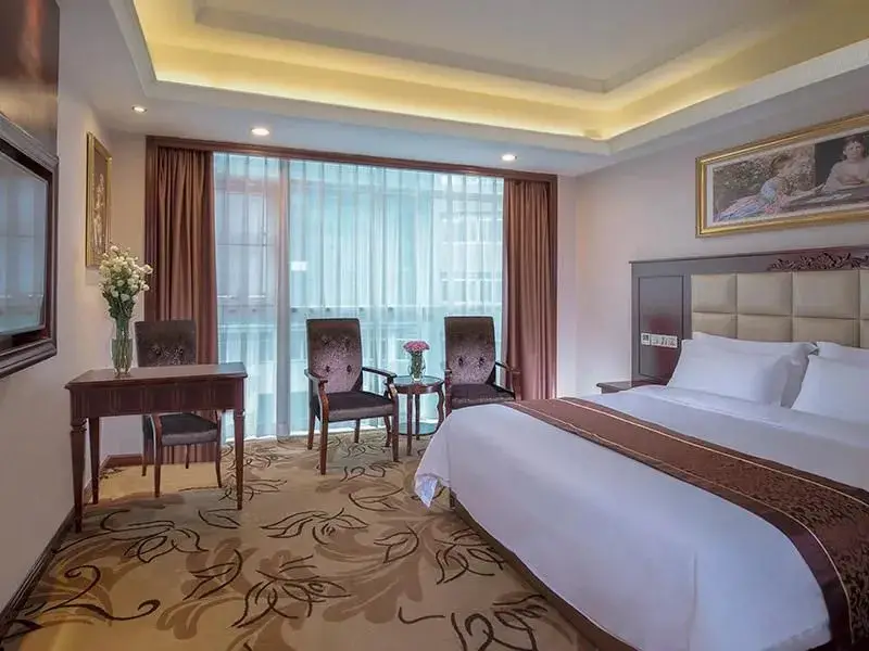 Шэньчжэнь: Vienna Hotel Shenzhen Exhibitian Center 2nd